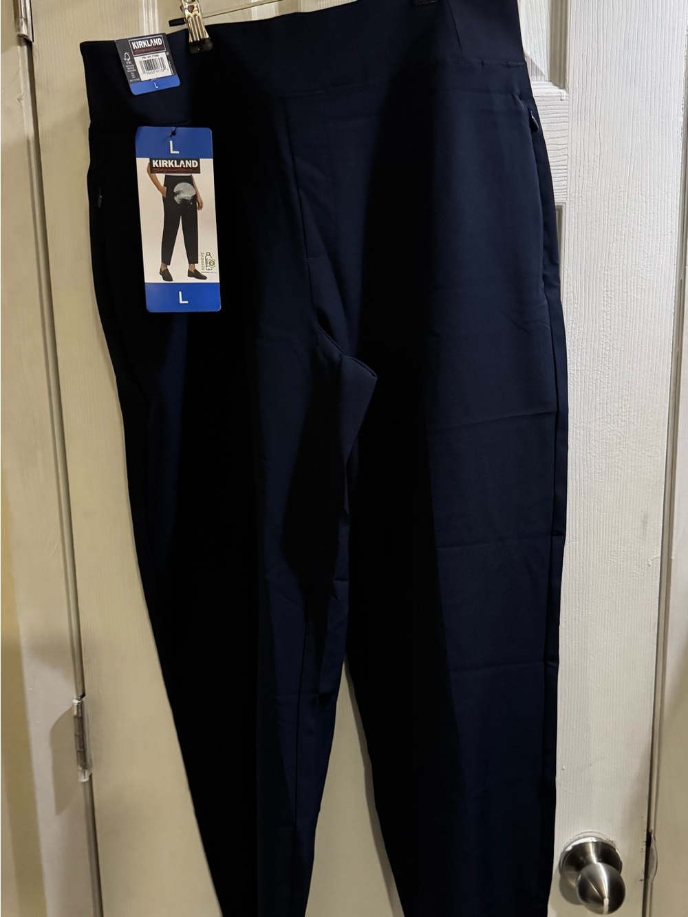 Kirkland Signature Women’s Navy Pull-On Ankle Pants Size Large NWT